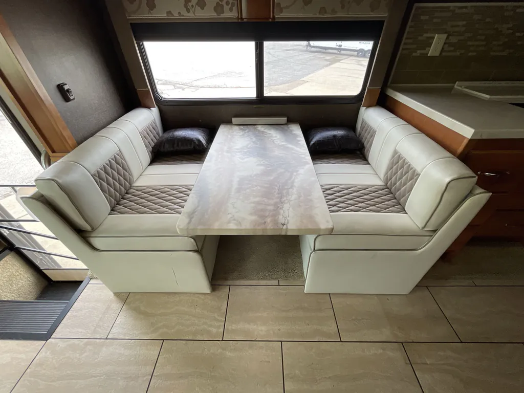2016 Tiffin Open Road Allegro 34 PA, Photos photo 5
