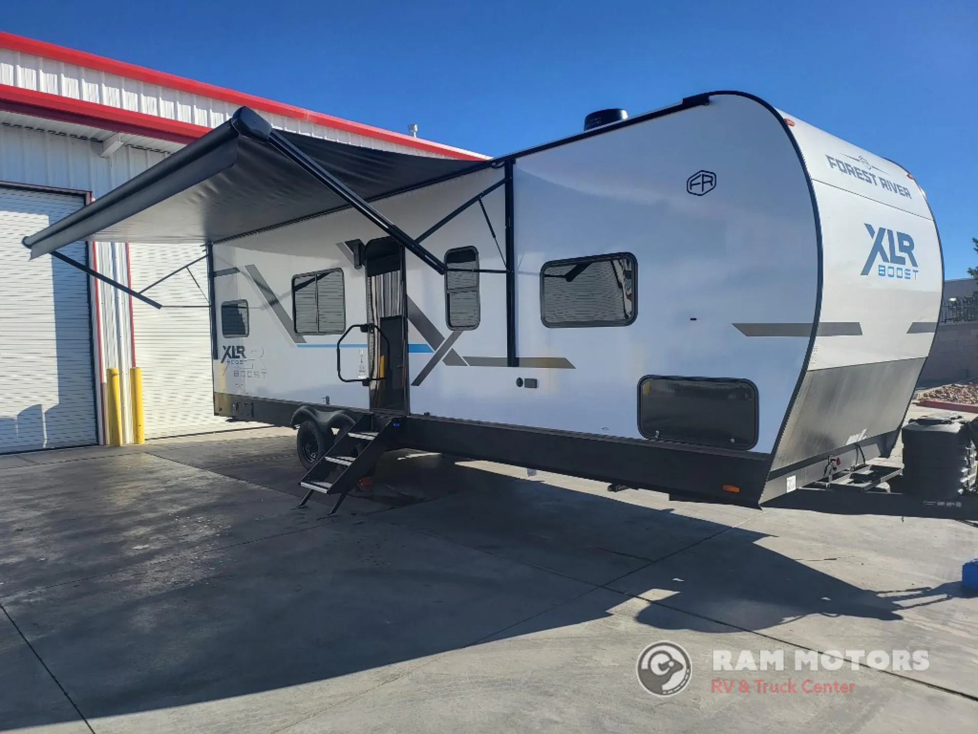 2024 Forest River XLR Micro Boost 2714M - Photo 2