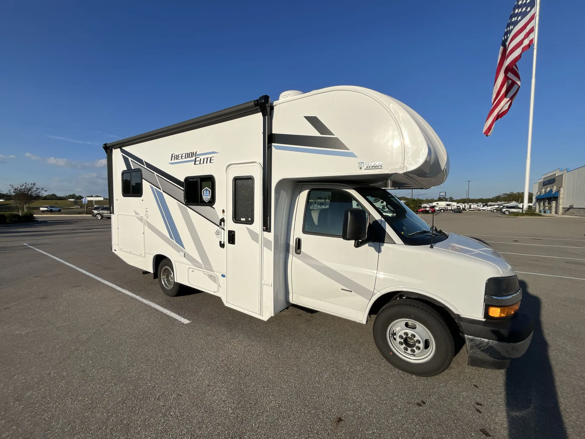 2026 Thor Motor Coach Freedom Elite 21HE - Photo 2