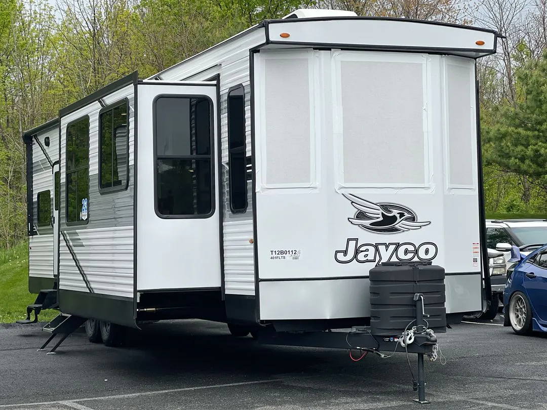 2026 Jayco Jay Flight Bungalow 401FLTS DS - Photo 2
