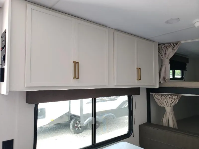 2027 Grand Design Transcend Xplor 19BHX - Photo 4