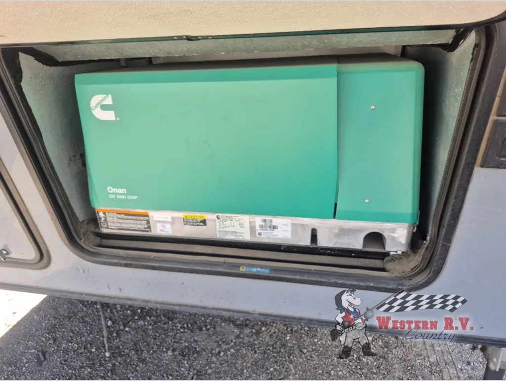 2021 Keystone Raptor 415, Photos photo 6