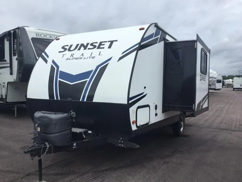 2021 CrossRoads RV Sunset Trail 188BH - Photo 2
