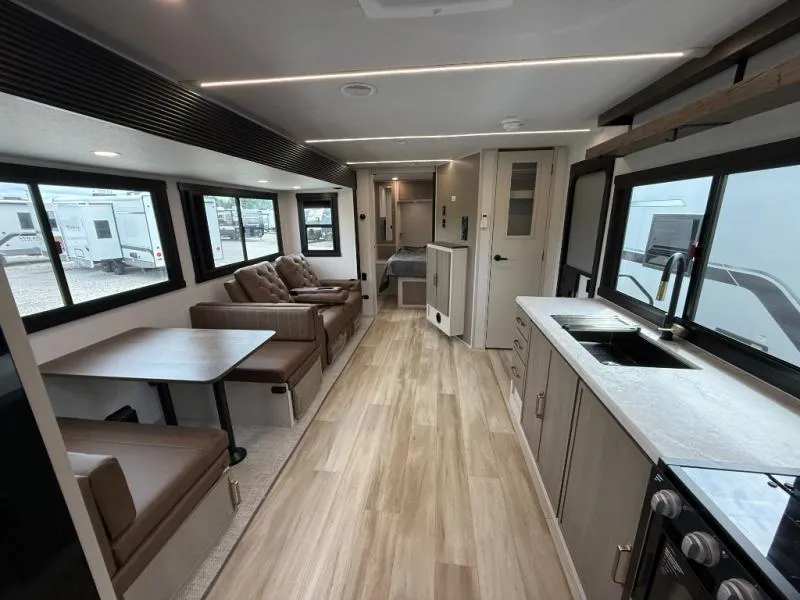 2027 Forest River RV Wildwood Heritage Glen Hyper-Lyte 255RBHL - Photo 3