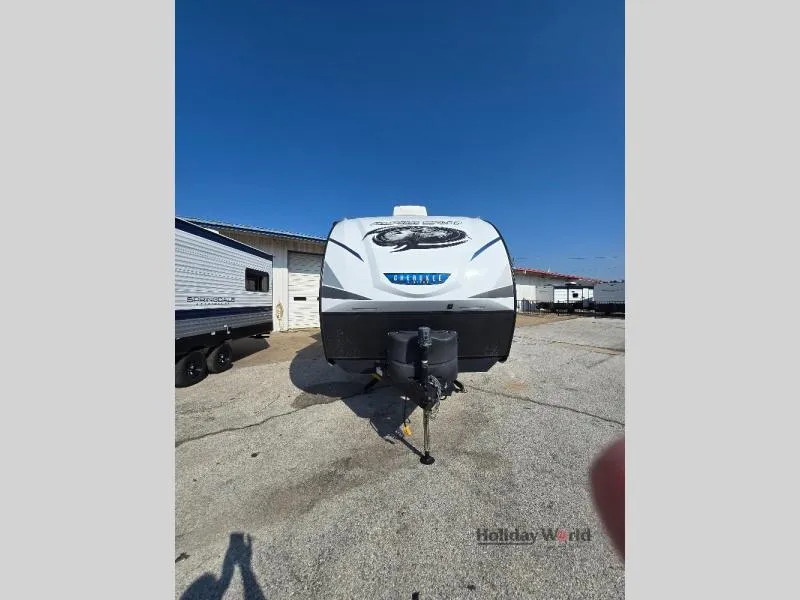 2023 Forest River Cherokee Alpha Wolf 26RL - Photo 2