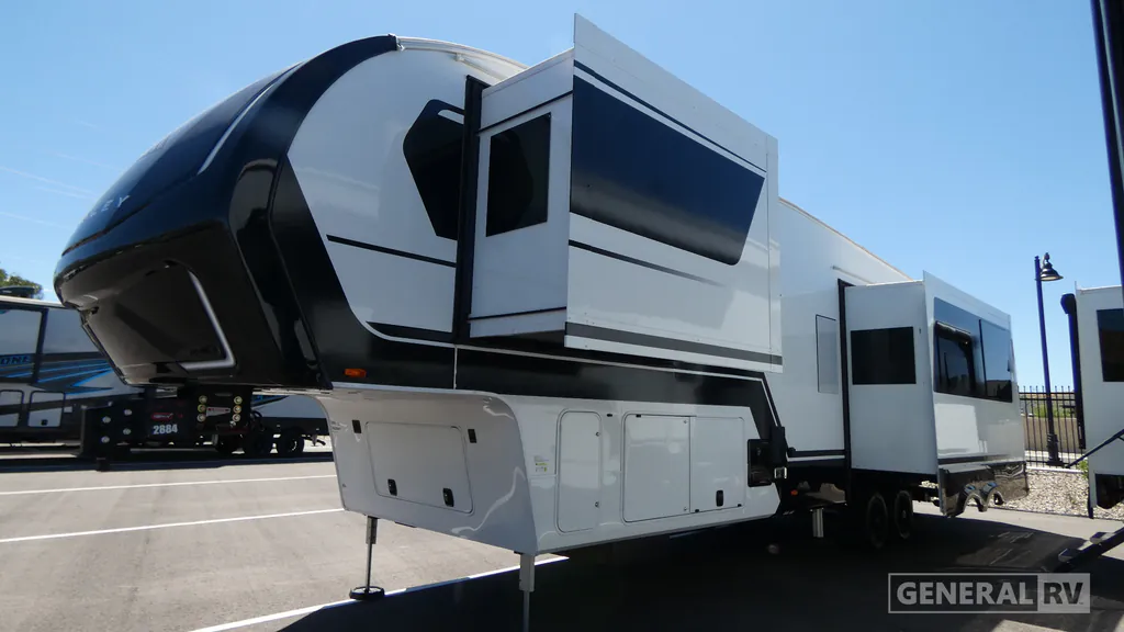 2025 Brinkley Model Z 3400, Photos photo 5