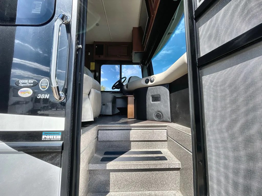 2019 Fleetwood Pace Arrow 38N, Photos photo 30