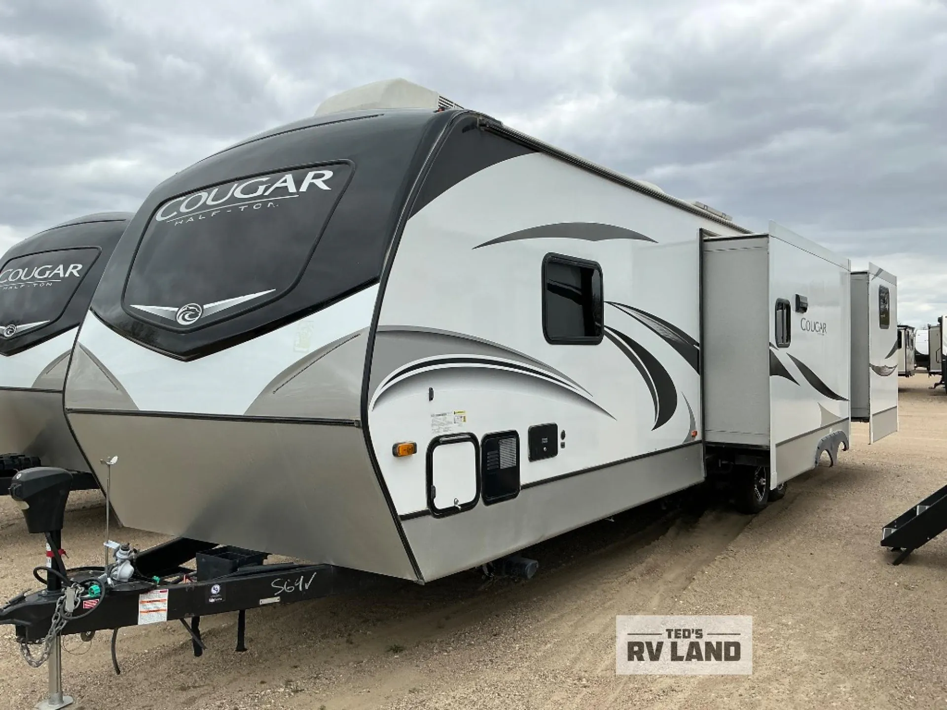 2022 Keystone Cougar Half-Ton 34TSB - Photo 3