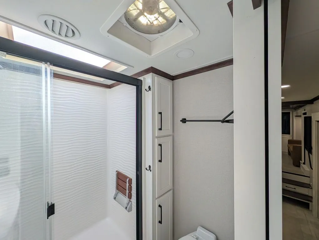2025 Forest River RiverStone 425FO, Photos photo 39