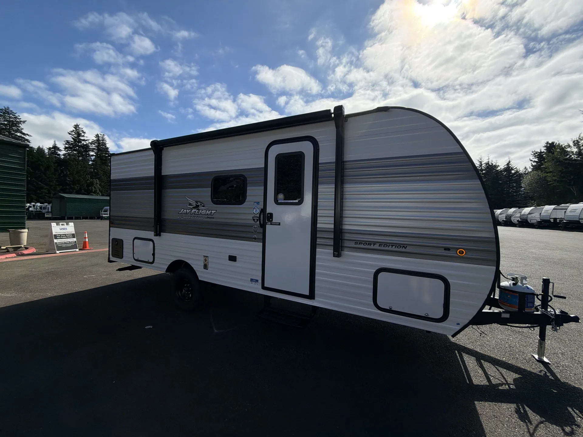 2027 Jayco Jay Flight Sport Edition 178DBSW - Photo 2