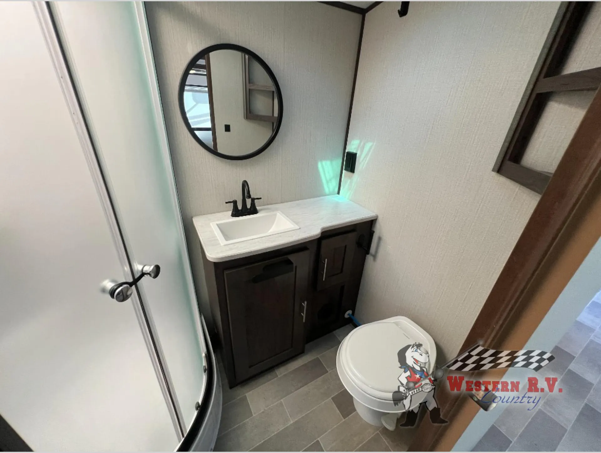 2020 Cruiser RV Radiance 25RK - Photo 3