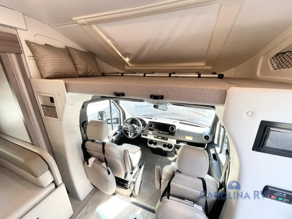 2024 Thor Motor Coach Tiburon 24FB, Photos photo 17