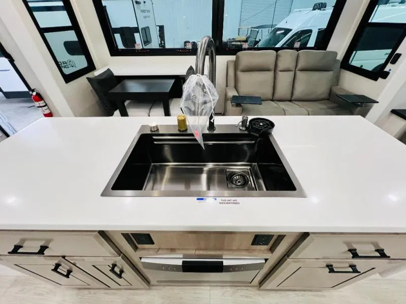 2026 Jayco Pinnacle 36FBTS, Photos photo 28