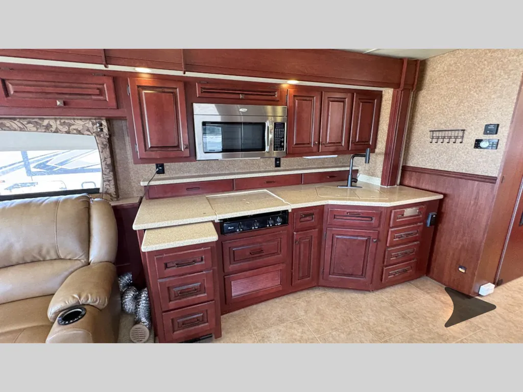 2012 Forest River Berkshire 390 FL, Photos photo 22