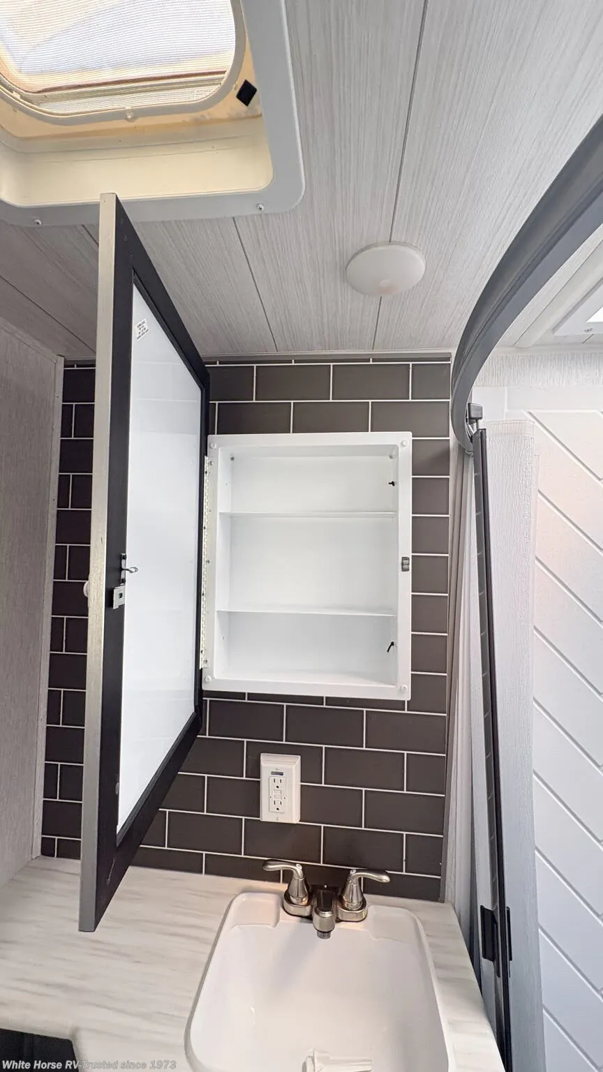 2022 Forest River Wildwood 31KQBTS, Photos photo 22