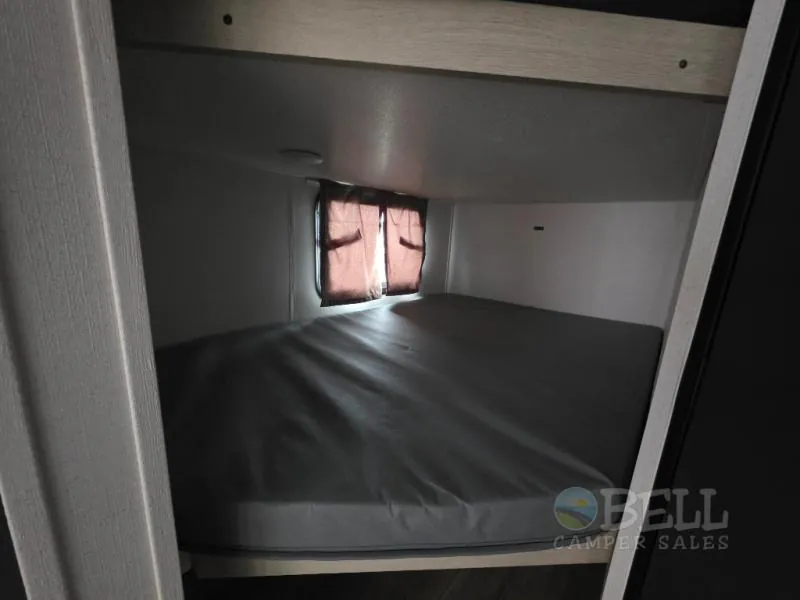 2026 Shasta RVs i-5 Edition 527BHS, Photos photo 47