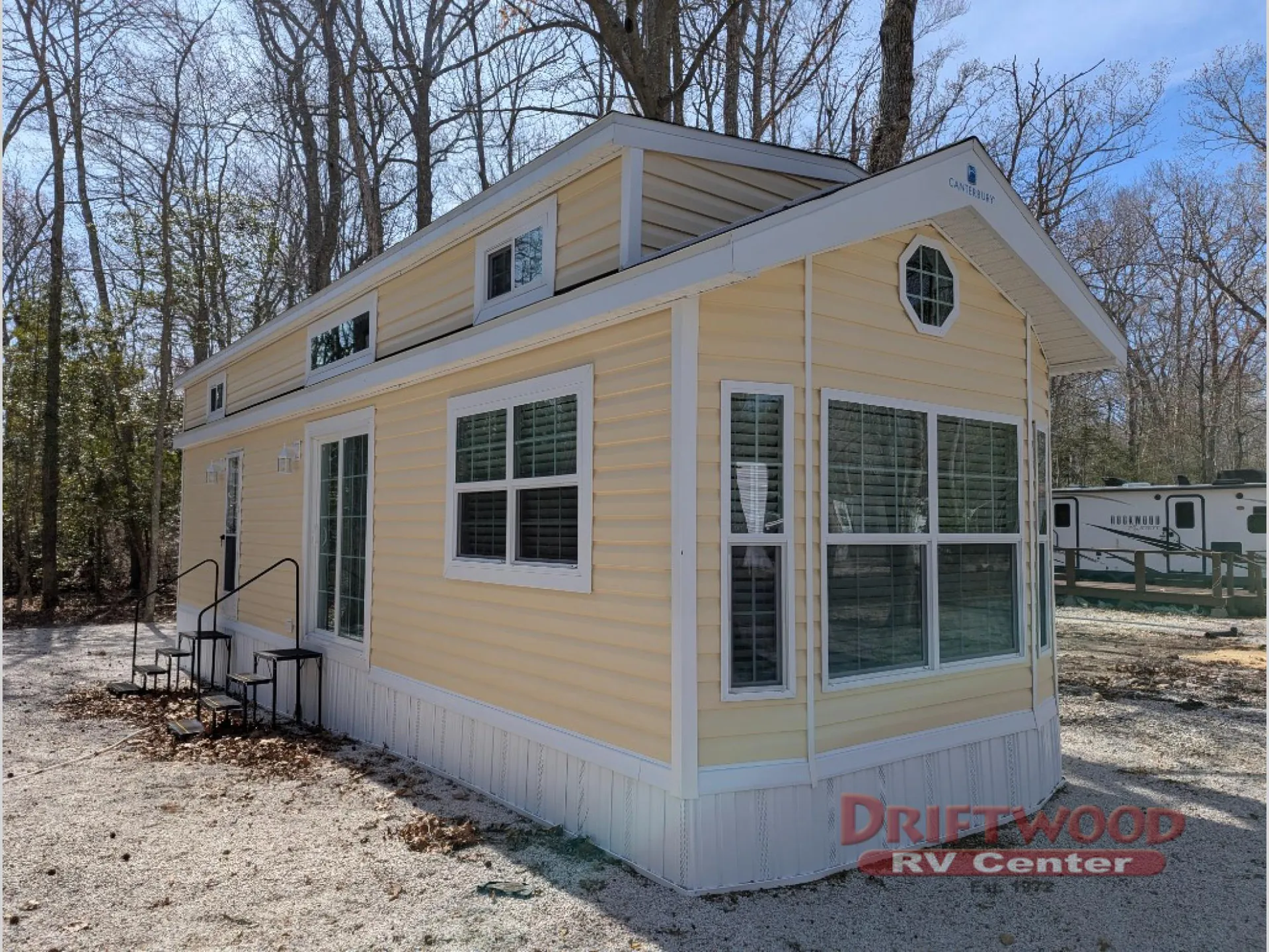2025 Canterbury RV Parkvue P38-CKTL - Photo 2