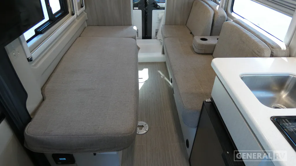 2021 Thor Motor Coach Tellaro 20LT, Photos photo 18