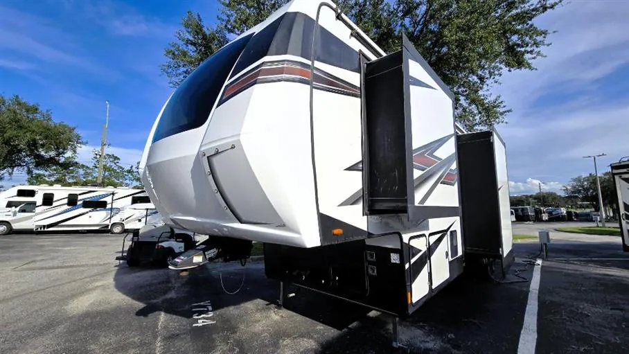2022 Forest River XLR Nitro 351, Photos photo 7