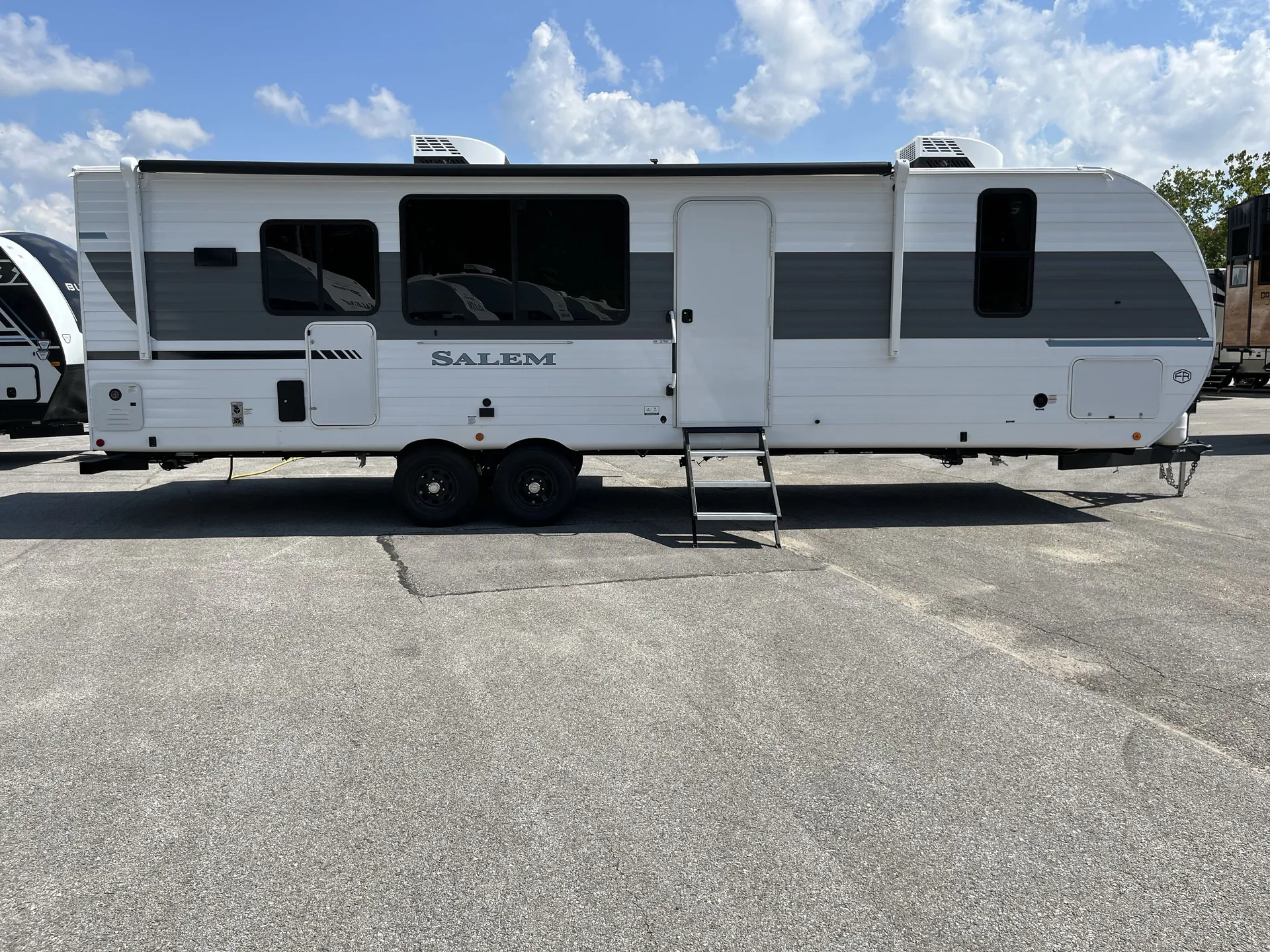 2027 Forest River Salem 27RK — campside