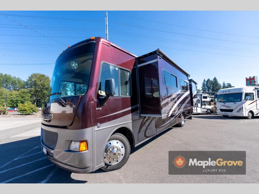 2014 Winnebago Vista 35B, Photos photo 12