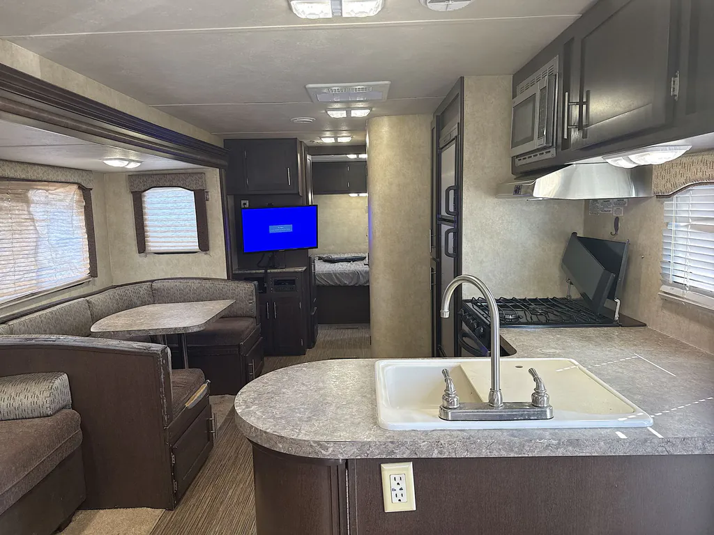 2015 Forest River EVO T2600, Photos photo 12