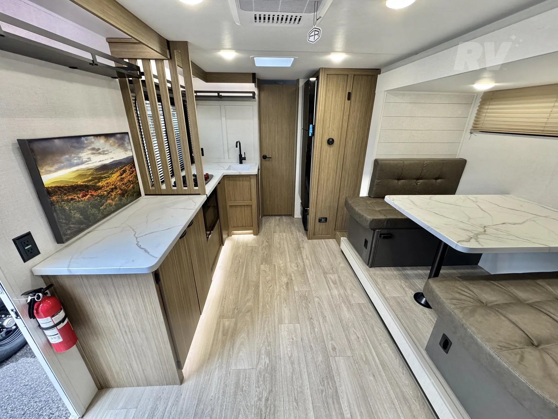 2026 Forest River Wildwood FSX 177ICE — Photo 7