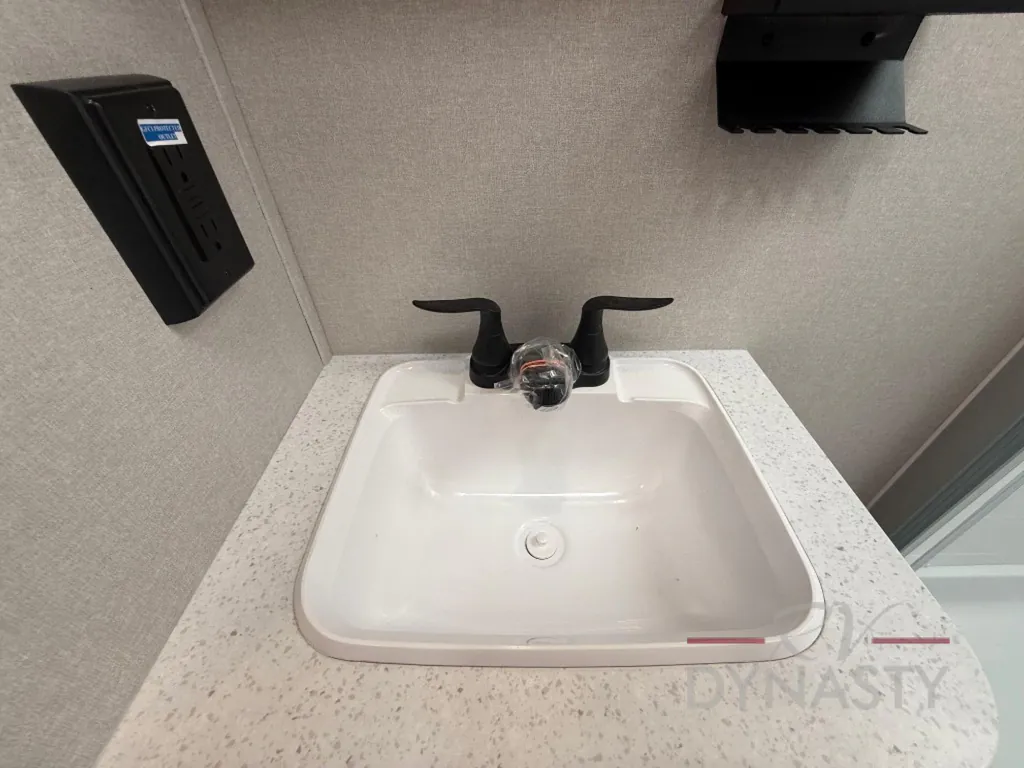 2026 Coachmen Catalina Legacy Edition 323MAZE, Photos photo 50