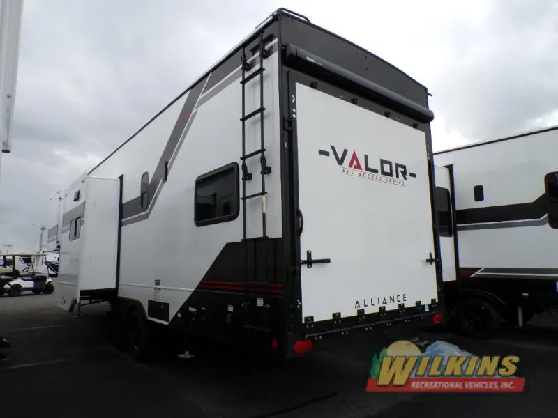 2026 Alliance RV Valor 32A10 - Photo 4