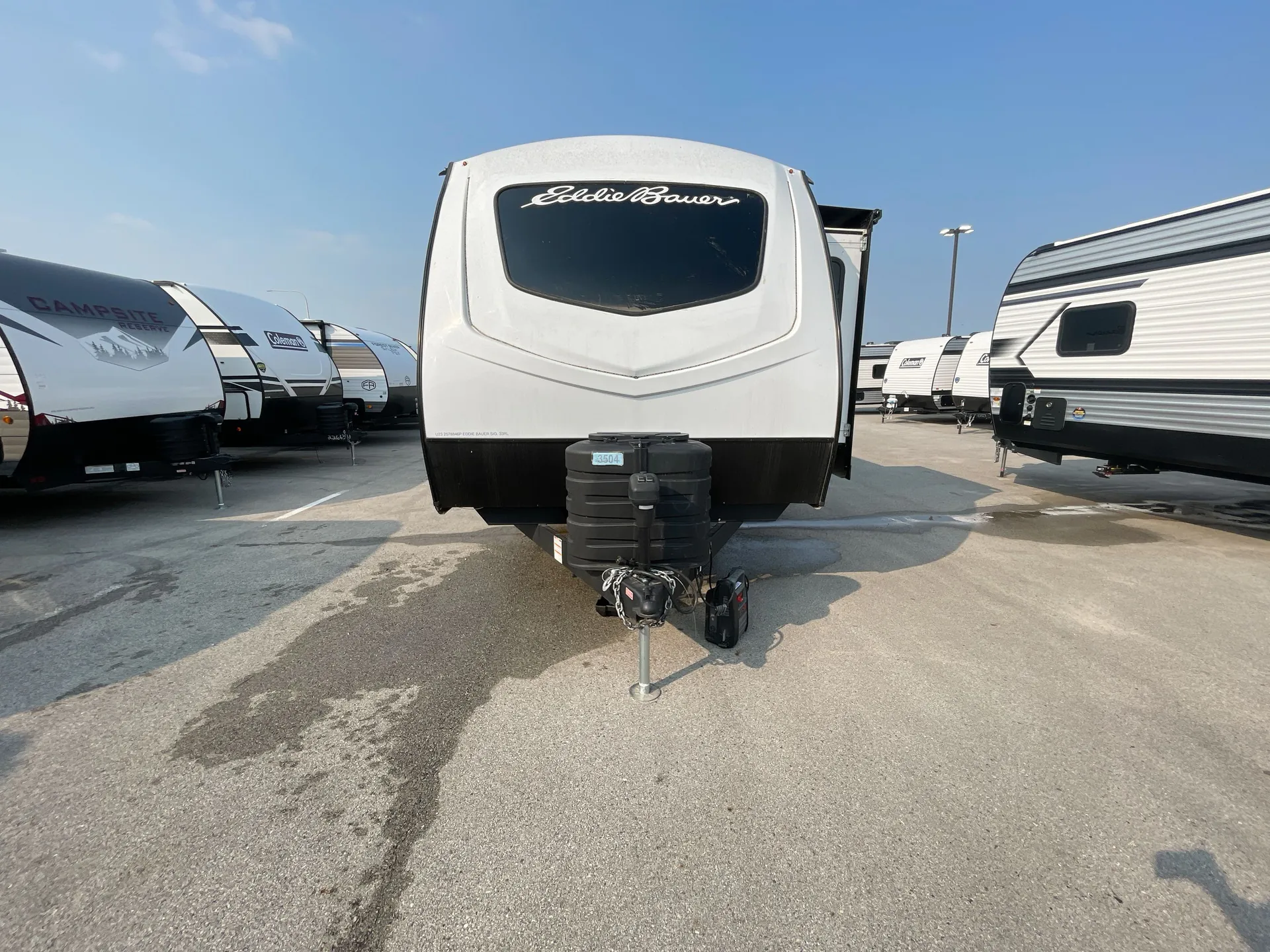 2023 Dutchmen Eddie Bauer 33RL — front