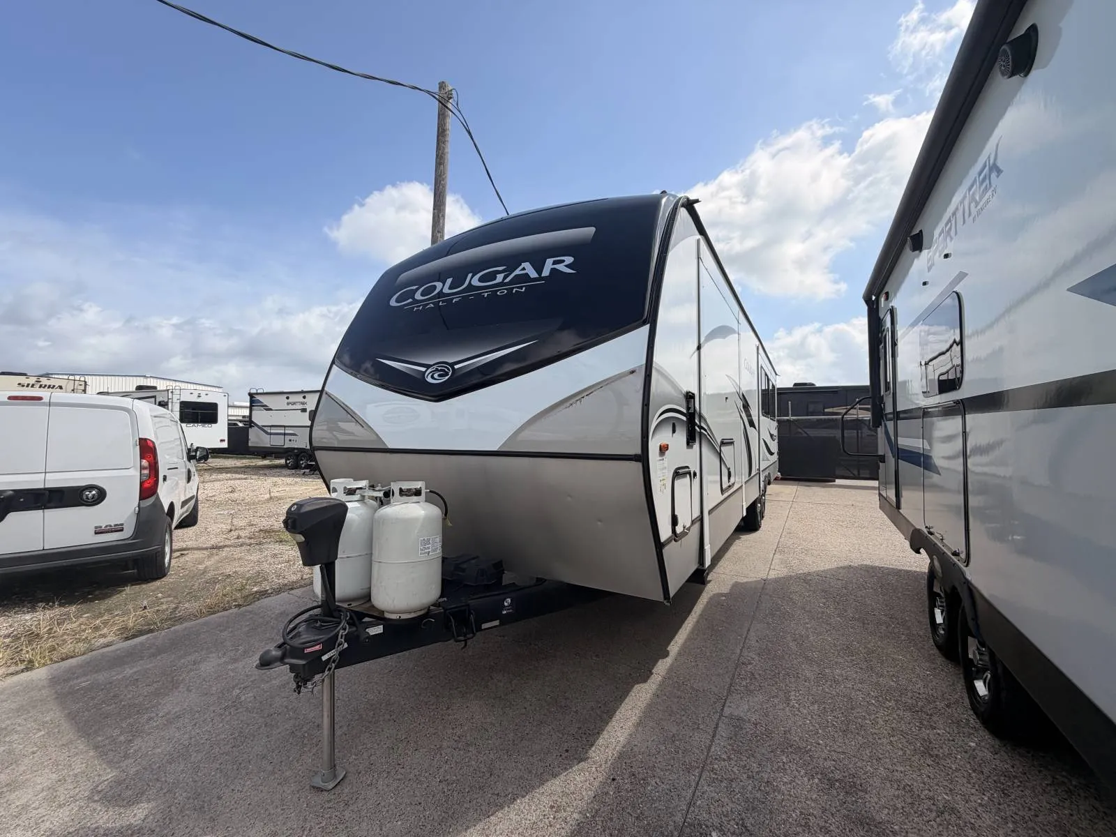 2022 Keystone Cougar Half-Ton 30RKD - Photo 2