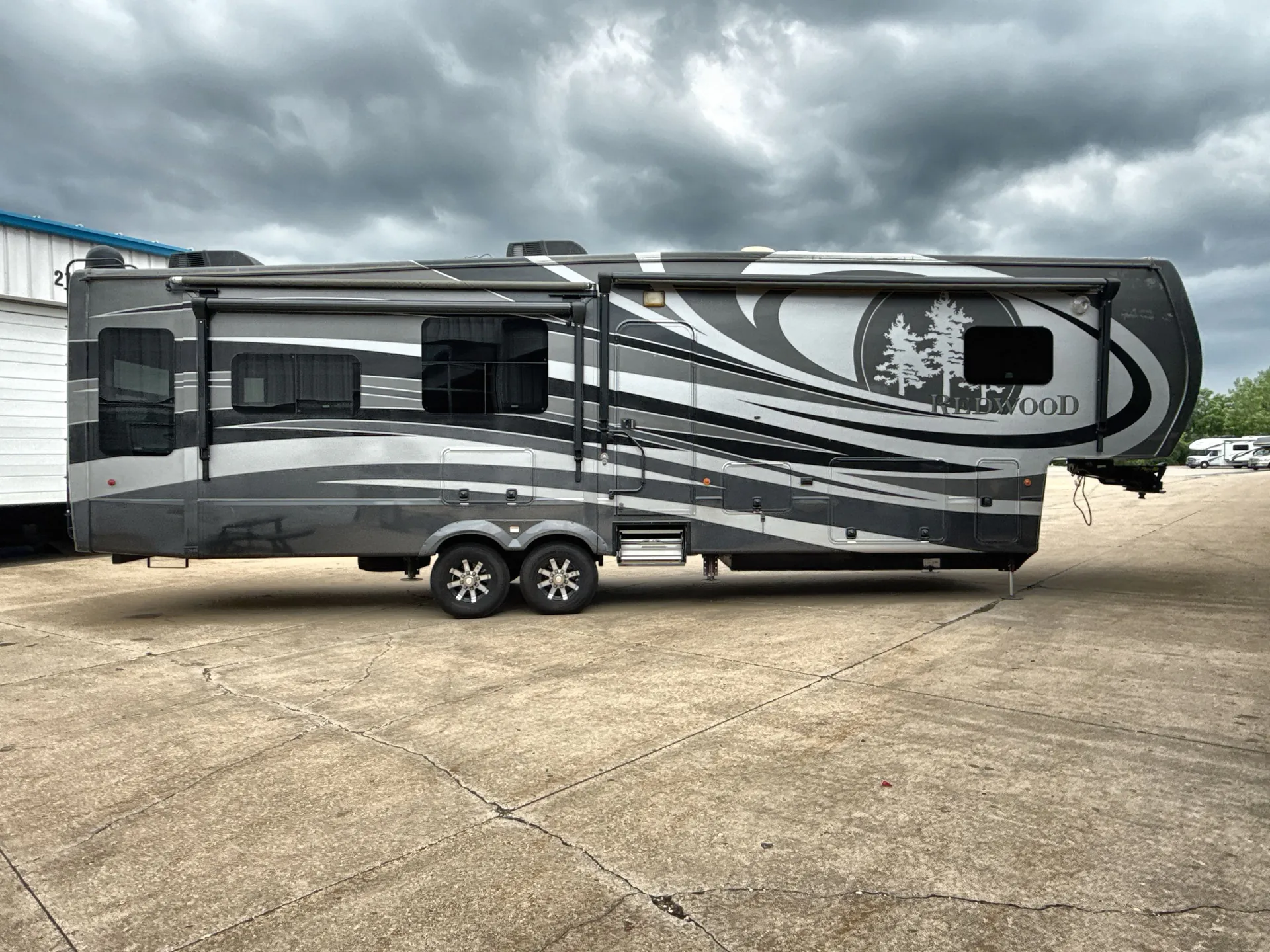 2016 CrossRoads Redwood 36RL