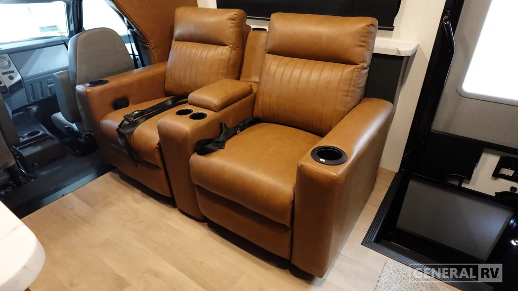 2027 NeXus RV Maximus 32MX, Photos photo 17