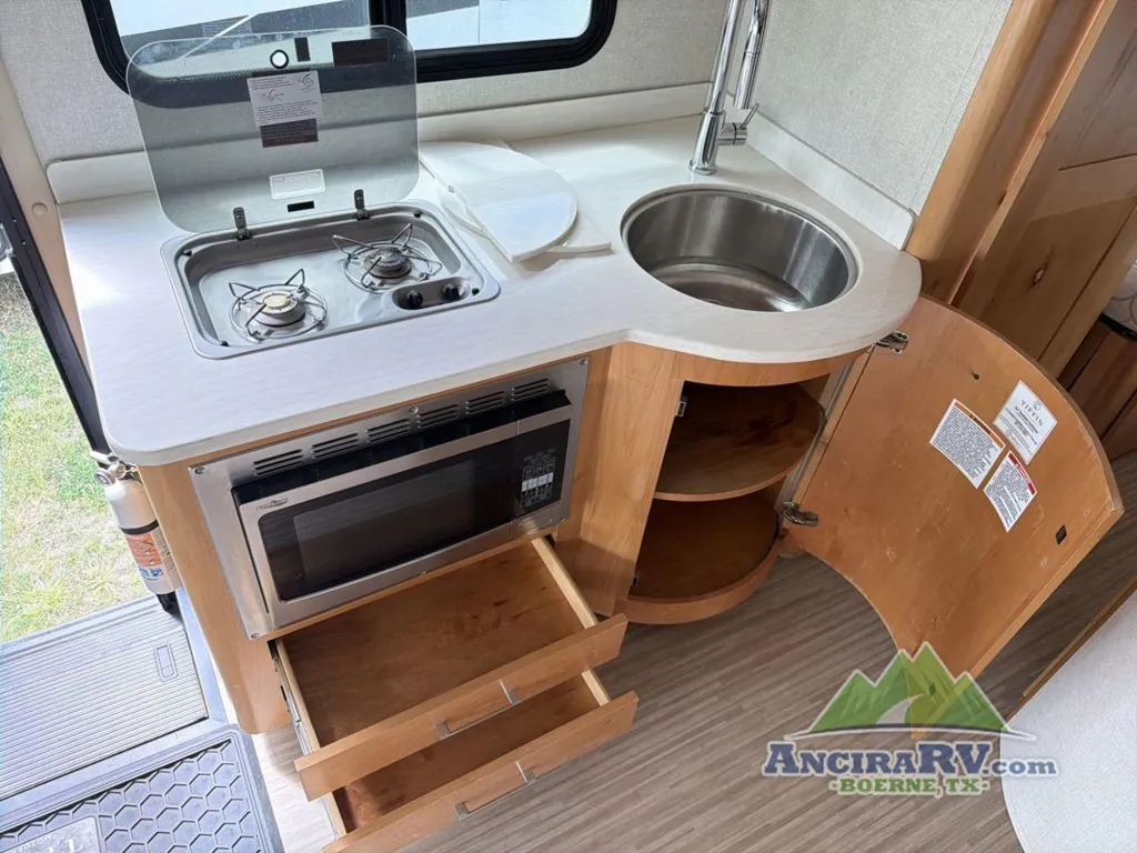 2018 Tiffin Wayfarer 24 TW, Photos photo 7