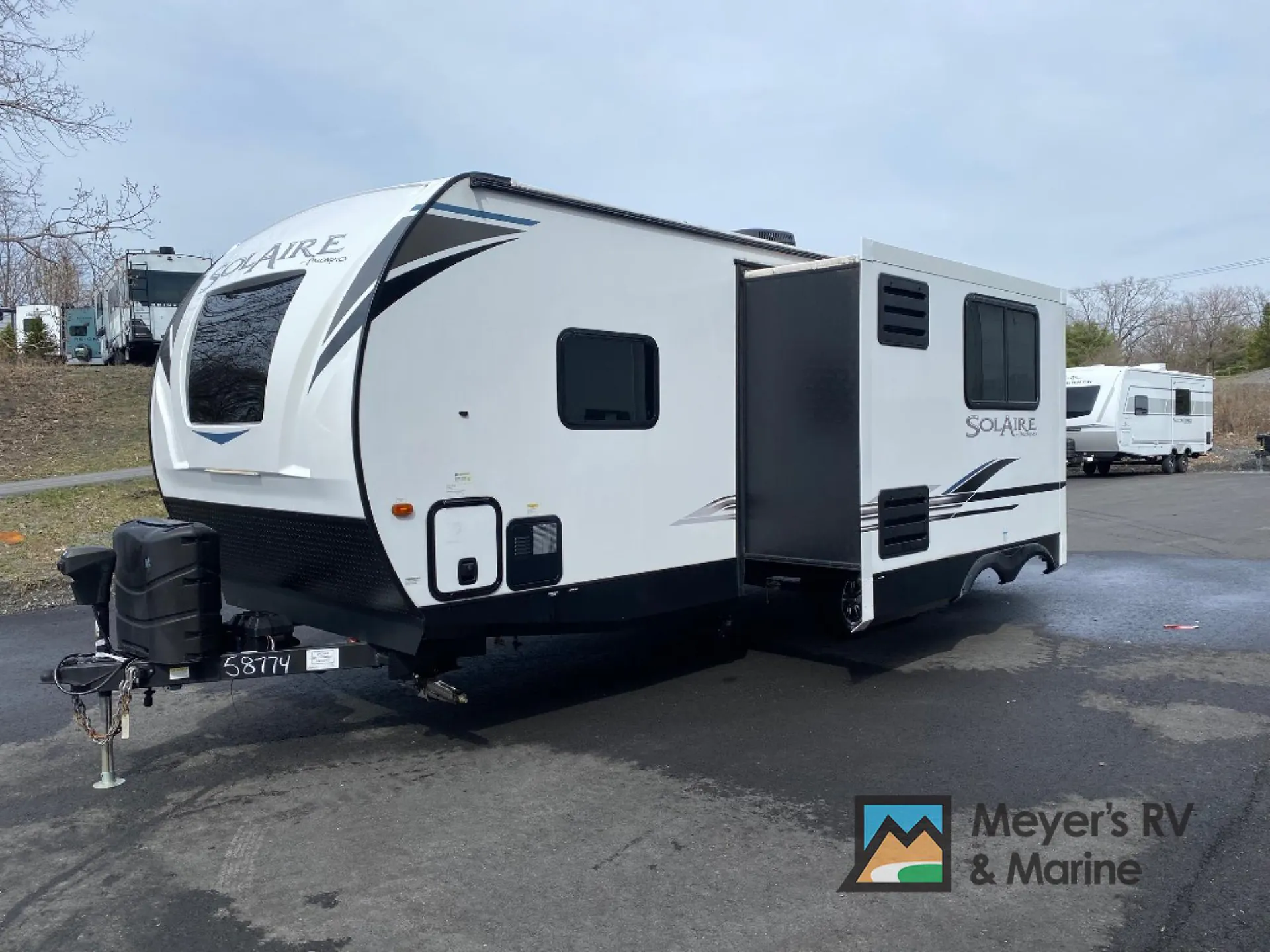 2023 Palomino SolAire 243BHS - Photo 4