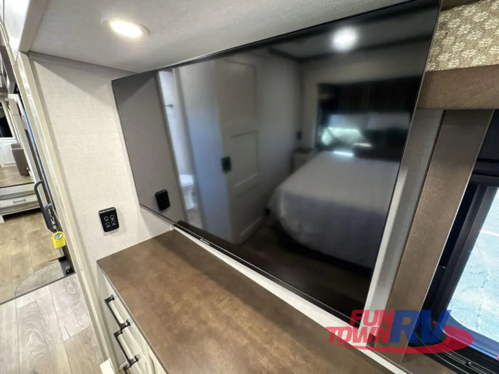 2026 Forest River RiverStone 425FO, Photos photo 45