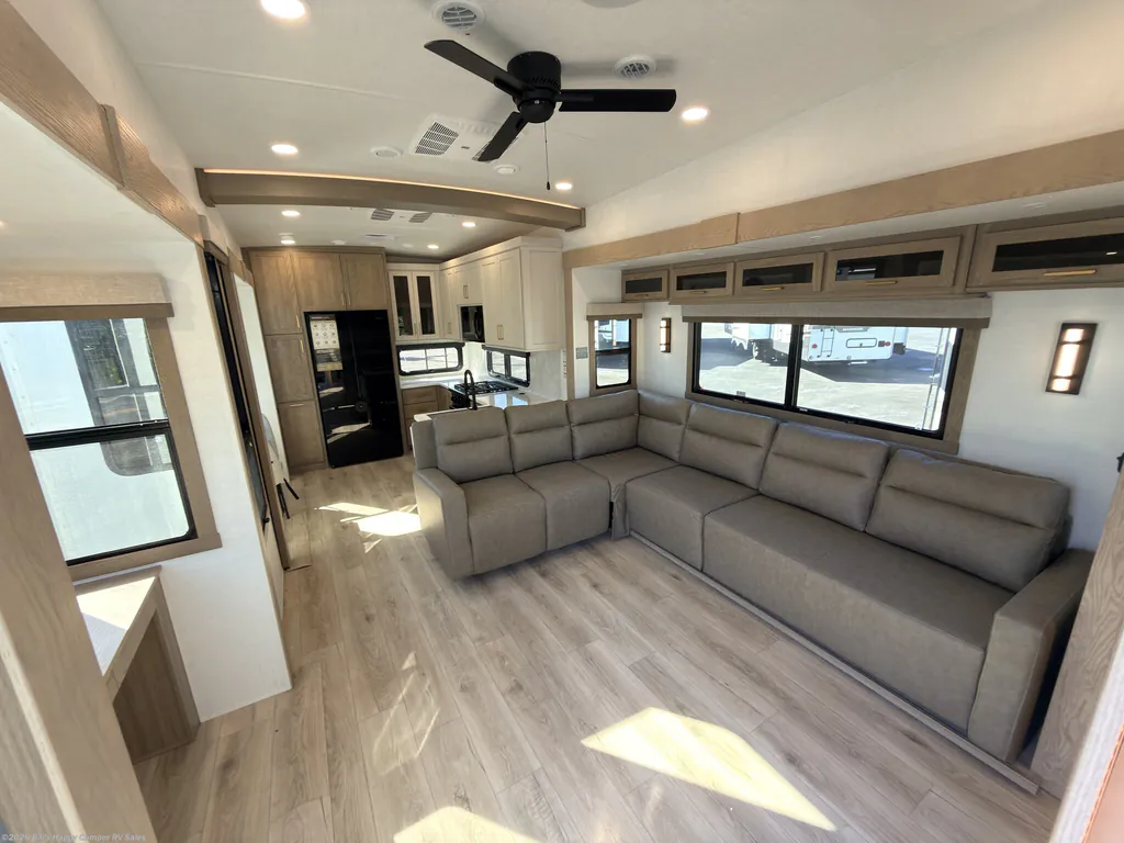 2027 Forest River Rockwood Signature 404SRK, Photos photo 17