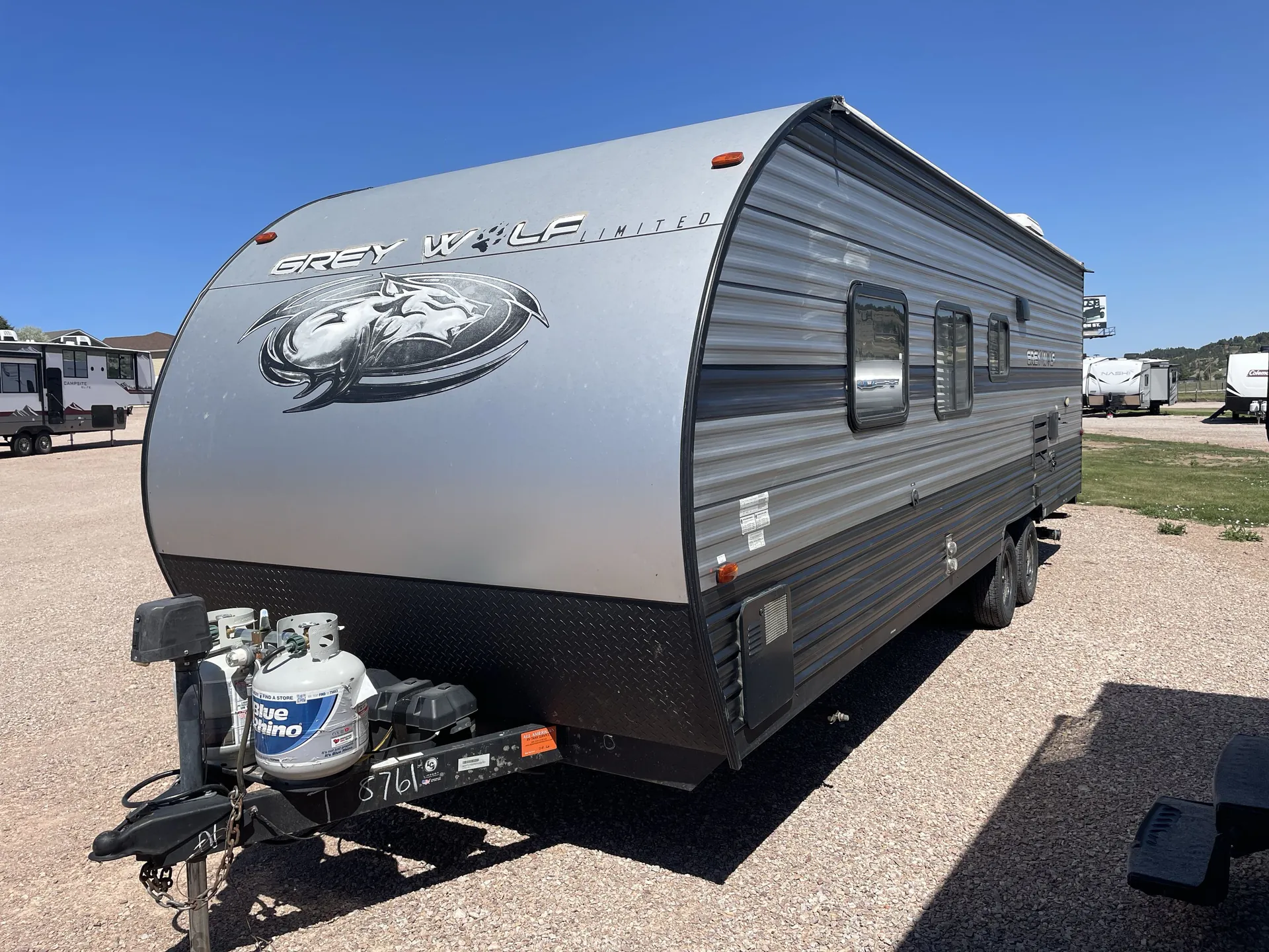 2019 Forest River Cherokee Grey Wolf 26DJSE — backside