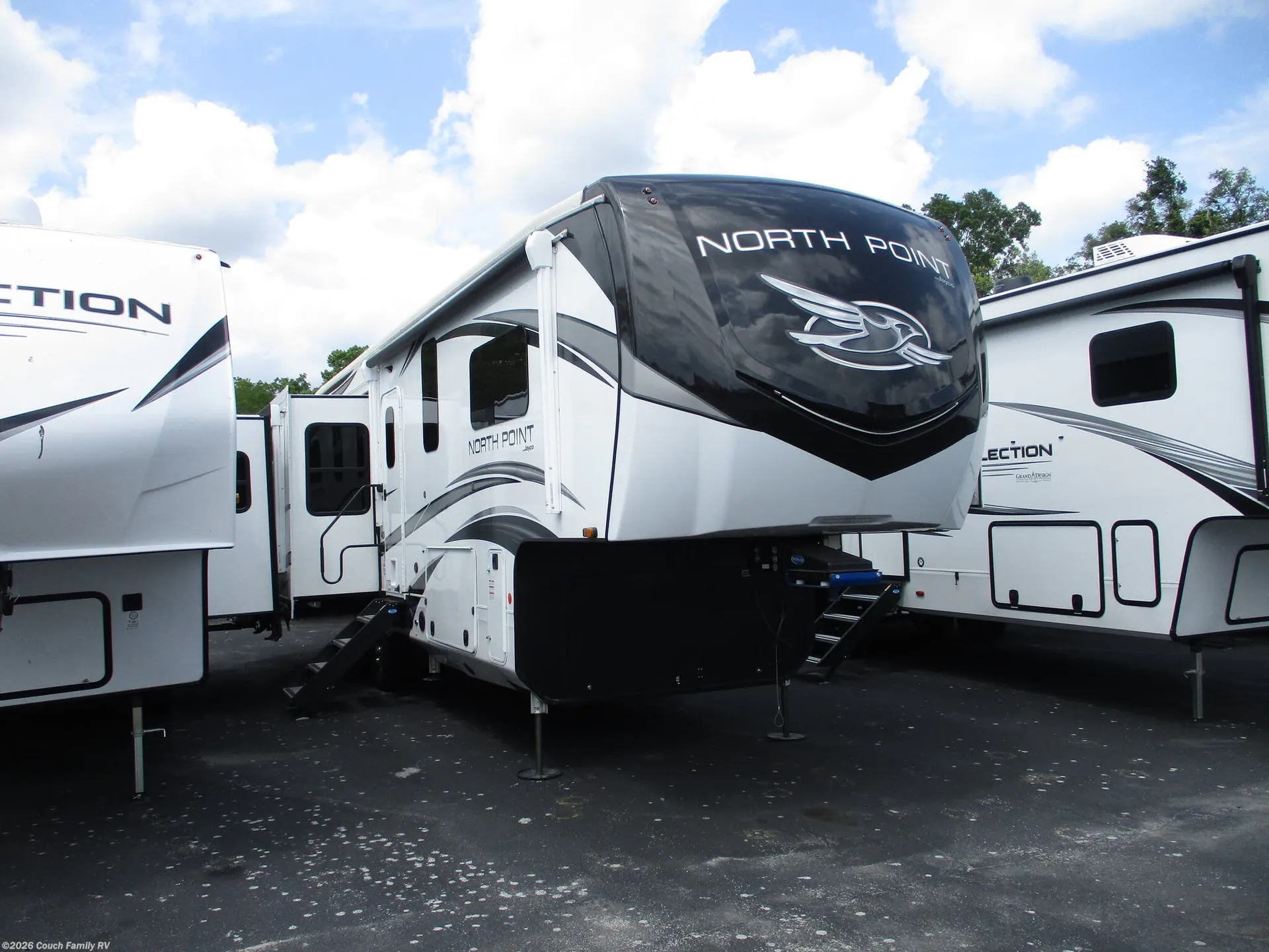 2023 Jayco North Point 340CKTS - Photo 2