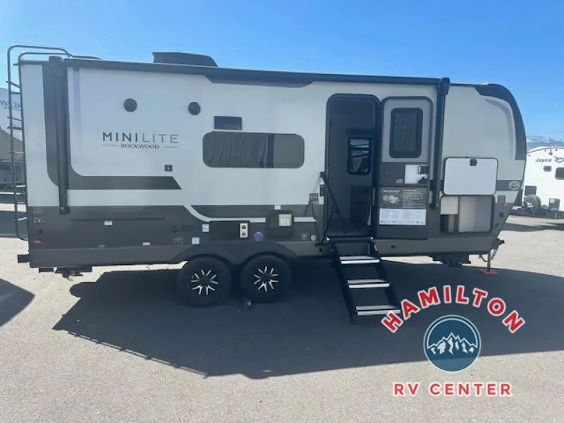 2026 Forest River Rockwood Mini Lite 2214S - Photo 2