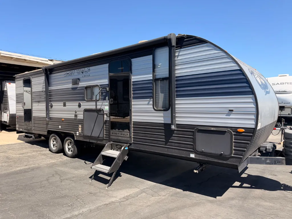 2022 Forest River Cherokee Grey Wolf 26DBH - Photo 3