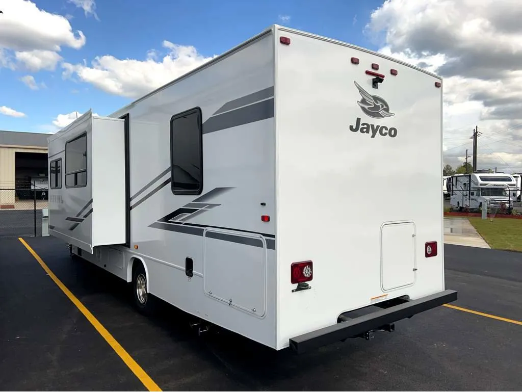 2026 Jayco Redhawk SE 29KF - Photo 4