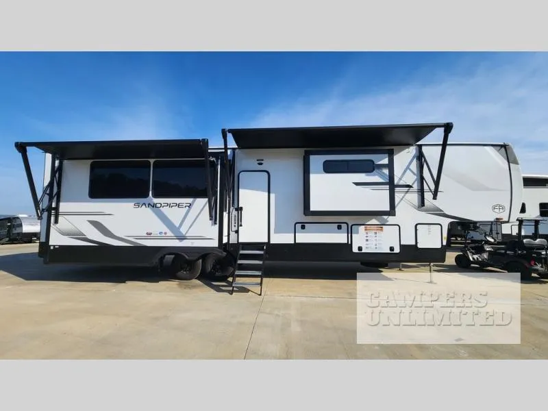 2026 Forest River Sandpiper 3800RK - Photo 2