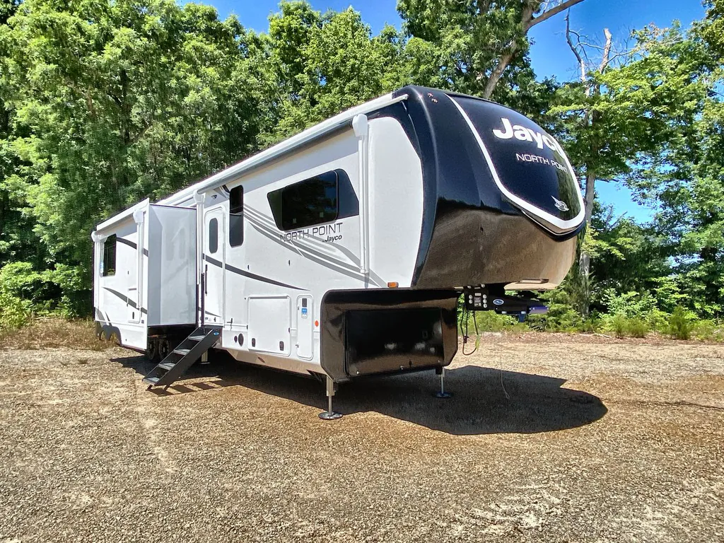 2026 Jayco North Point 395DSDB, Photos photo 3
