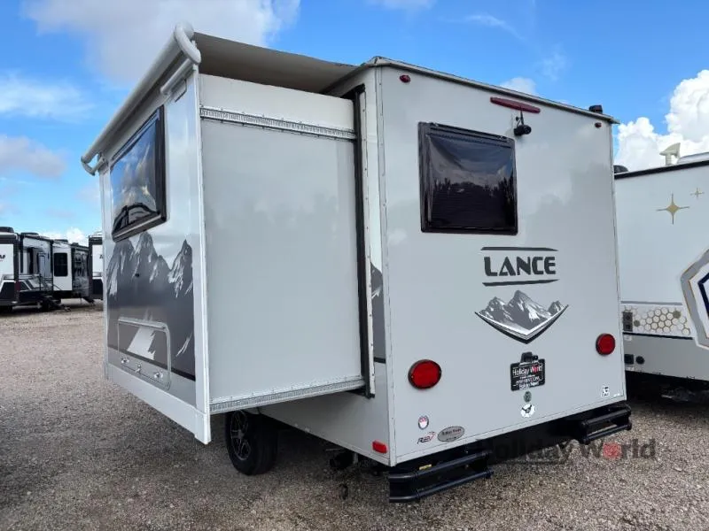 2021 Lance Lance Travel Trailers 1575 - Photo 4