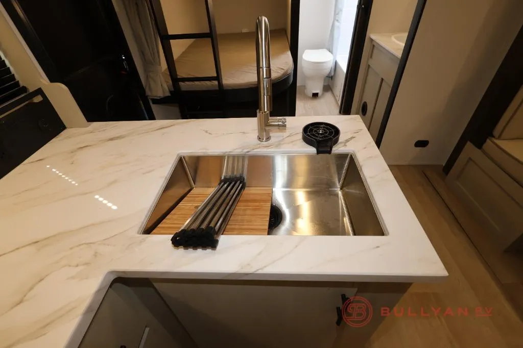 2027 Forest River RV Cherokee Alpha Wolf 27BHX - Photo 4