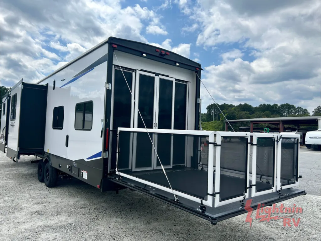 2026 Forest River Vengeance Rogue Armored 32L132, Photos photo 12