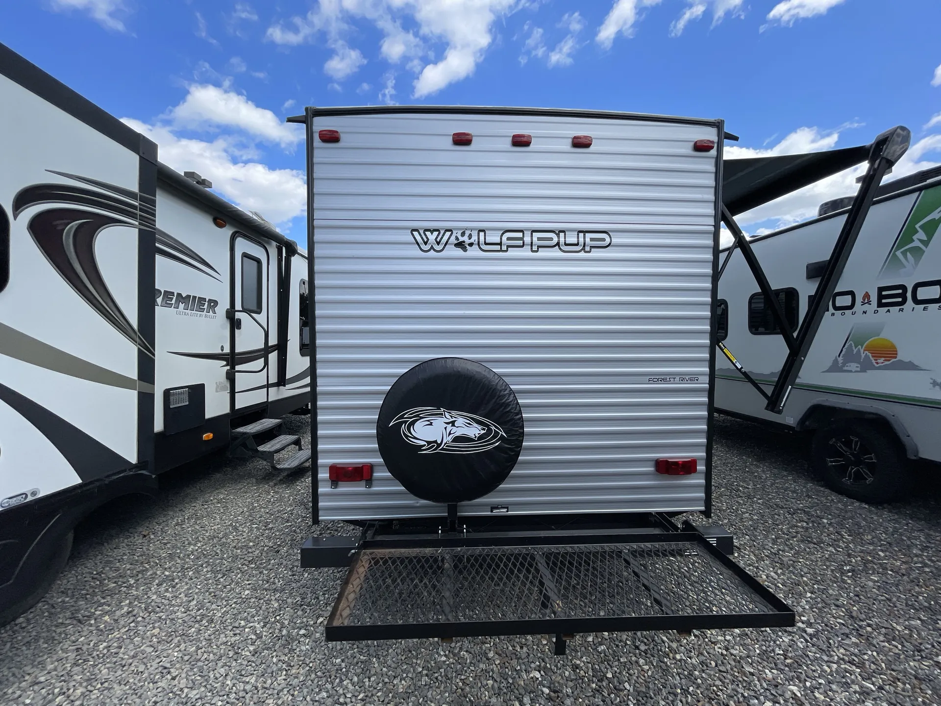 2021 Forest River Cherokee Wolf Pup 16FQ — backside