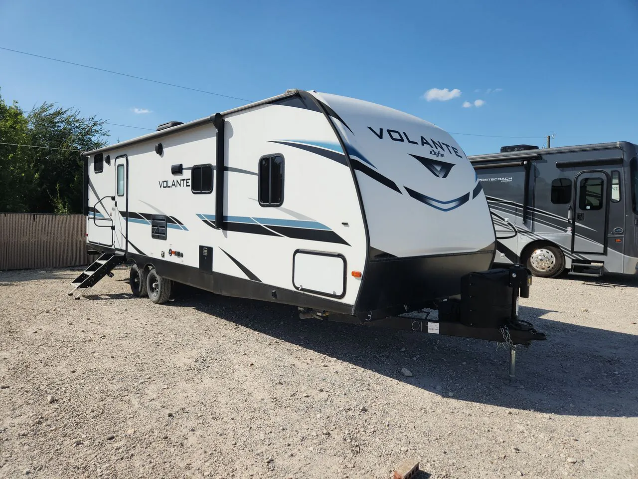 2022 CrossRoads Volante 28BH - Photo 2