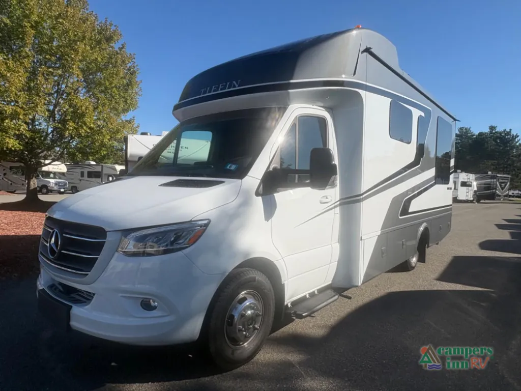 2024 Tiffin Wayfarer 25 RLW, Photos photo 4